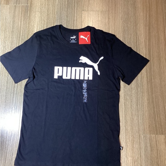 NWT PUMA Men’s Black Tee with Logo – Size S – 100% Cotton - Picture 1 of 8